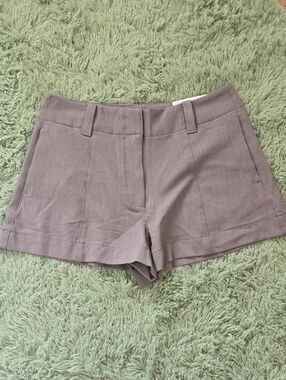 American Eagle Outfitters High-Rise Gray Trouser Short
